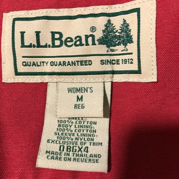 LL Bean womens red canvas chore jacket barn coat sz M corduroy collar cuffs - Picture 3 of 12